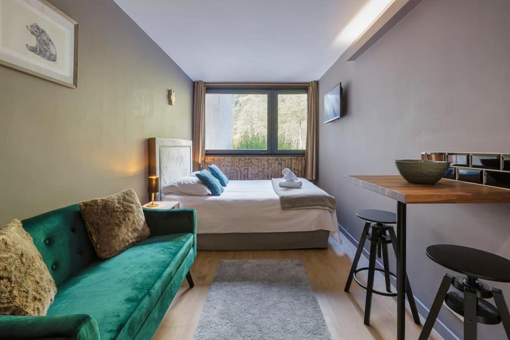 Fantastic Studio By The Lake With Mountain View Chamonix Exteriér fotografie
